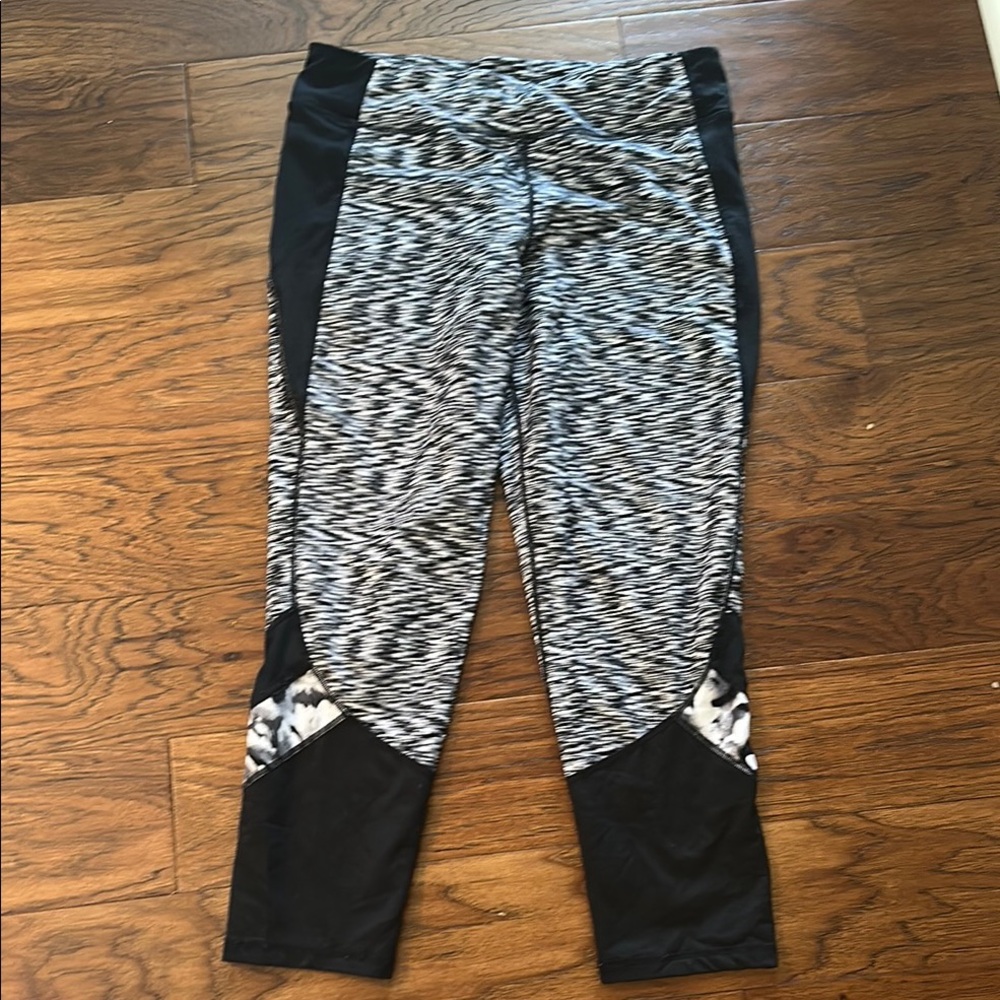 Calvin Klein Monochrome Patterned Leggings